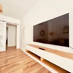 Urbe10 Biznaga 3 Bedrooms Apartment